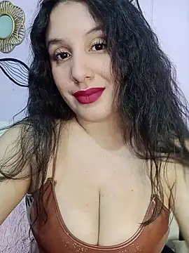 Snapshot of Deina_bunny chatting on July 15, 11:43 pm Deina bunny online show from July 15, 11:43 pm