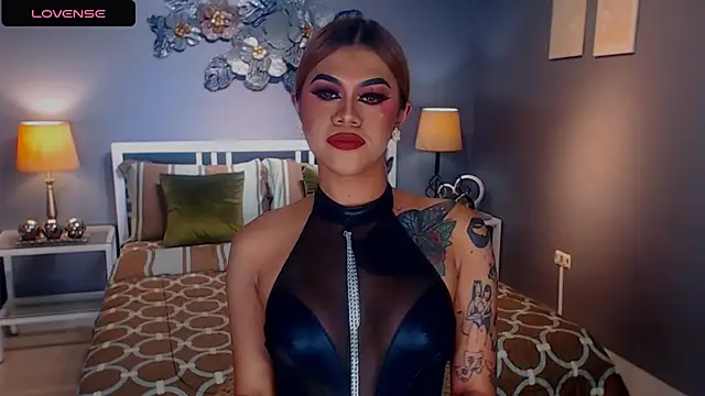 StellaStrong30 online show from March 4, 5:00 am