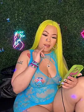 ThickAssRena online show from March 11, 8:09 am