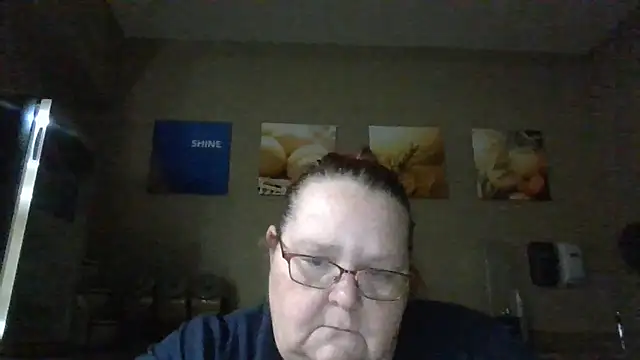 Hornybbw1978 online show from December 6, 7:32 am