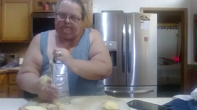 Hornybbw1978 online show from October 22, 11:48 pm