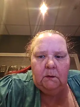 Hornybbw1978 online show from April 11, 7:02 am