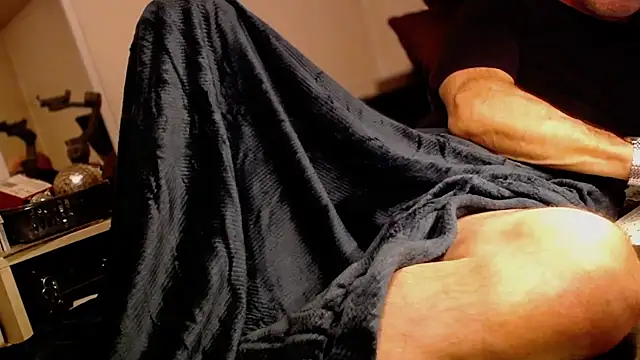 mike30nbg online show from January 22, 9:32 pm