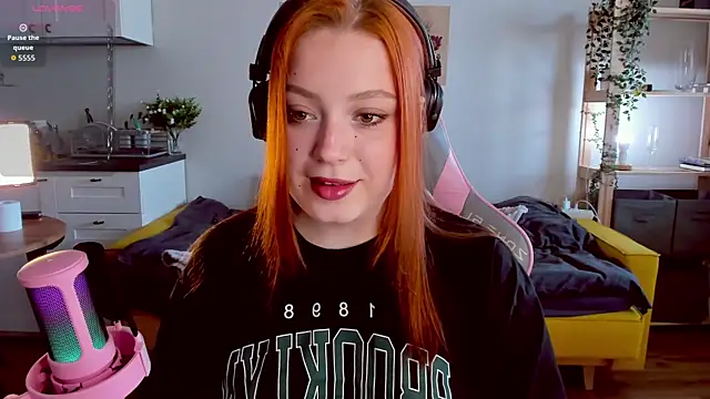 Sofy Benson online show from September 10, 10:26 am