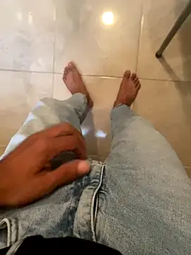 amyalaruz34ist online show from October 25, 2:24 pm