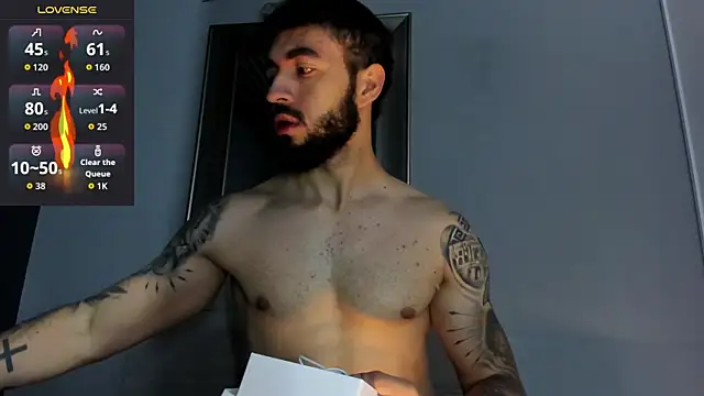 MarkWalker   online show from December 2, 10:09 am