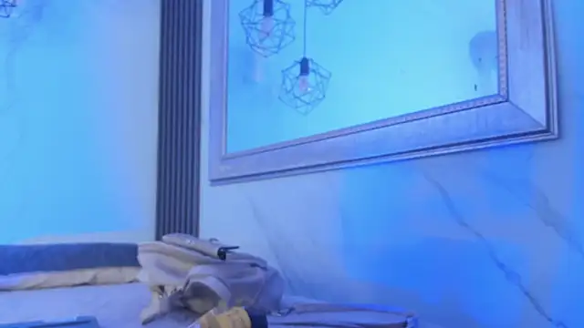 kristyl paez online show from March 31, 7:47 pm