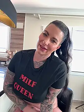 Snapshot of InKed-Kathy chatting on March 21, 10:28 am InKed-Kathy online show from March 21, 10:28 am