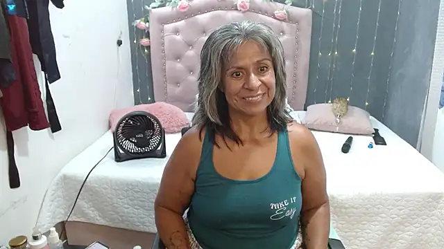 lalisha 96 online show from October 28, 1:20 am