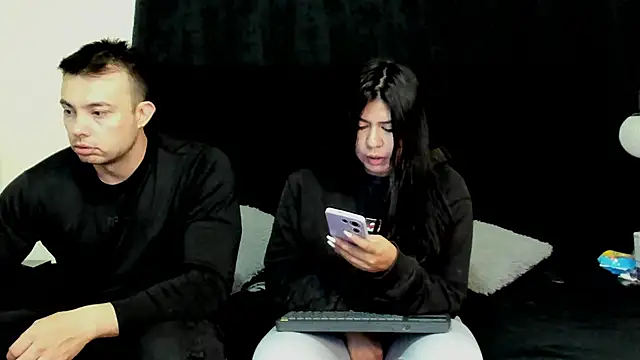 Snapshot of lissandthor13 chatting on December 19, 10:22 am lissandthor13 online show from December 19, 10:22 am