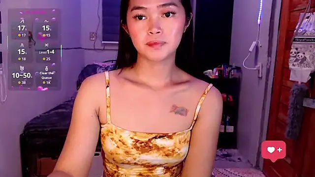 Itsme claire online show from October 6, 1:52 pm