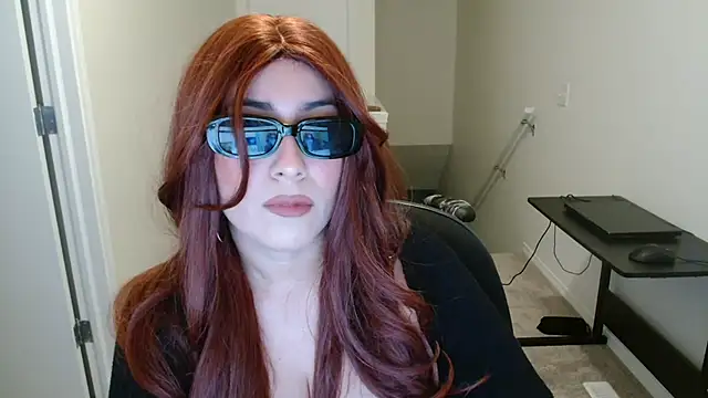 Sassy Latina online show from March 21, 3:11 am