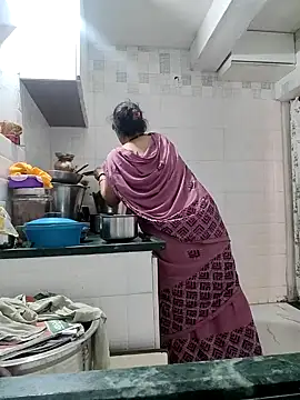 Riyasingh9 online show from January 2, 4:20 am