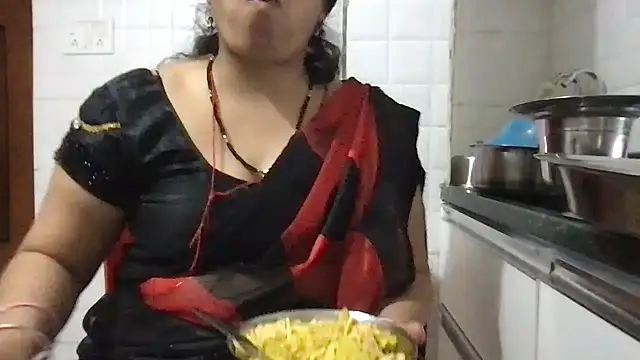 Riyasingh9 online show from February 1, 4:14 am