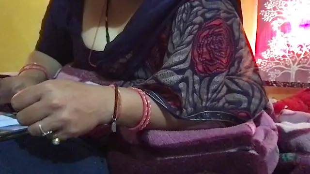 Riyasingh9 online show from November 4, 4:44 am