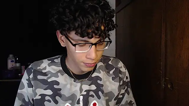 austinsantana online show from March 2, 4:28 am