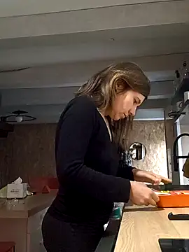 Lina lou4 online show from March 21, 8:50 am