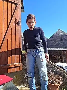 Lina lou4 online show from March 20, 10:42 am