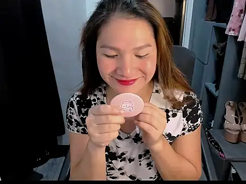 soooooANGEL online show from October 14, 1:17 am