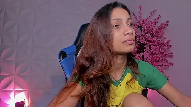 cora 22 online show from March 4, 12:55 pm