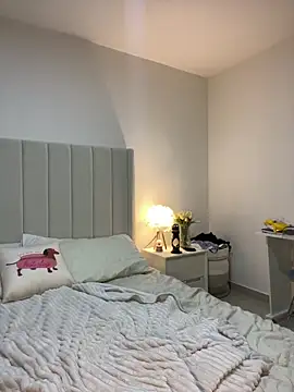 I am kat online show from December 5, 1:58 am