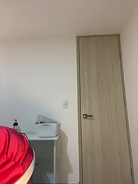 I am kat online show from December 18, 1:59 am