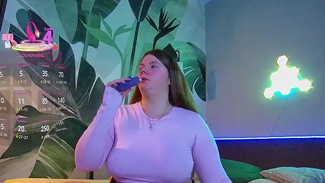 RubyValen online show from March 20, 1:54 am