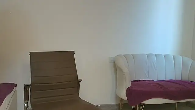 TheTopAlex online show from March 4, 7:36 am