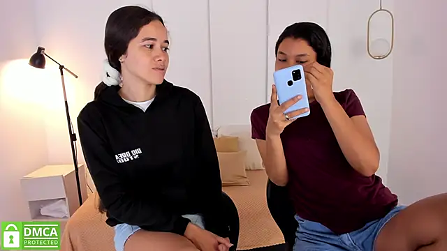 sexychanell 18 online show from March 22, 12:46 pm