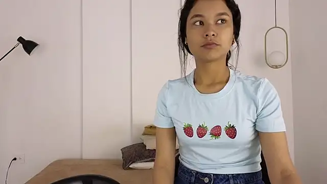 sexychanell 18 online show from December 20, 1:07 pm