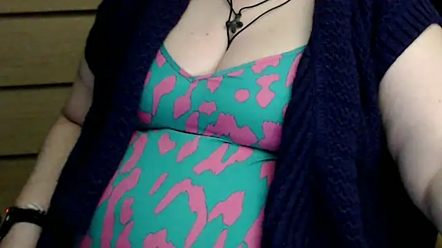 mayasmith online show from November 28, 10:40 am