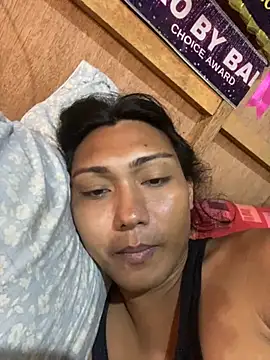 Snapshot of Topangel69 chatting on November 16, 6:13 pm Topangel69 online show from November 16, 6:13 pm