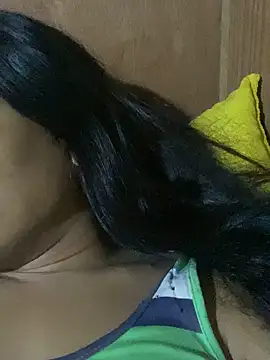 Snapshot of Topangel69 chatting on February 2, 7:23 pm Topangel69 online show from February 2, 7:23 pm