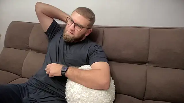 Bear bear  online show from December 26, 1:54 pm