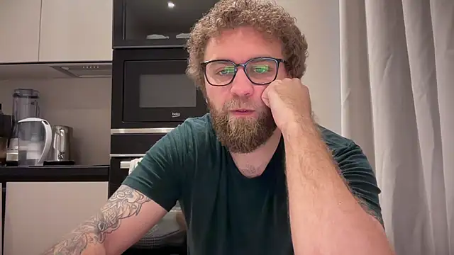 Bear bear  online show from July 19, 9:24 am