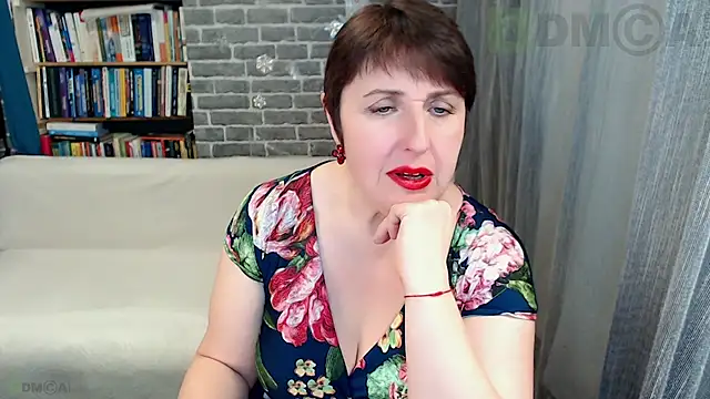 Snapshot of Rainbow_lady chatting on February 15, 10:58 am Rainbow lady online show from February 15, 10:58 am