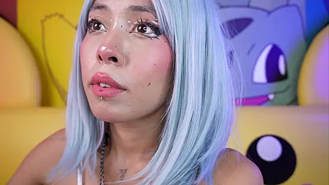 miss  maria online show from December 19, 7:10 pm