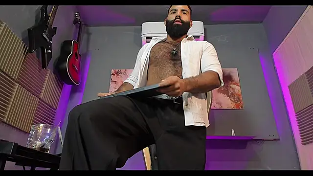 BeardAndrew online show from March 20, 6:08 am