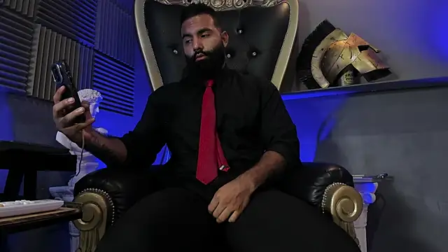 BeardAndrew online show from November 26, 10:27 am