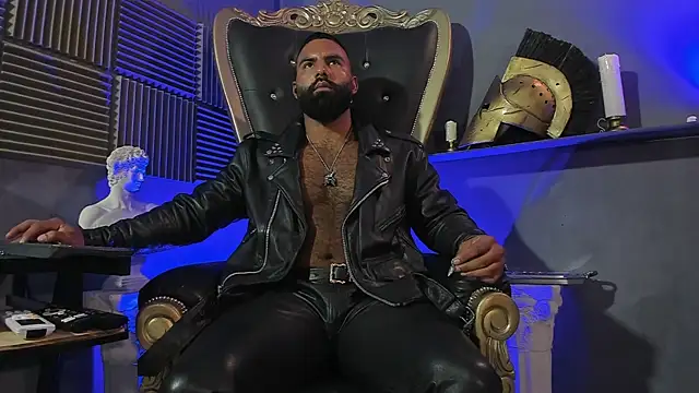 BeardAndrew online show from April 6, 3:48 am