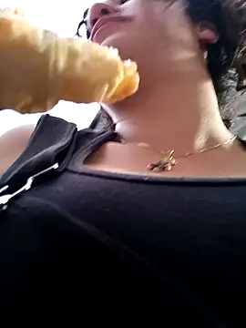 francesca baker1007 online show from December 30, 10:45 pm