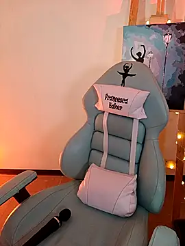 francesca baker1007 online show from October 18, 1:08 am