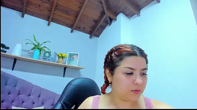 Gretta Queen online show from March 29, 5:02 pm