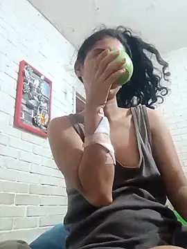 valeriaswang Lucas online show from April 5, 12:57 pm