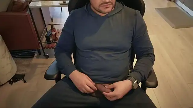 HungandThickLatin online show from November 14, 7:23 pm