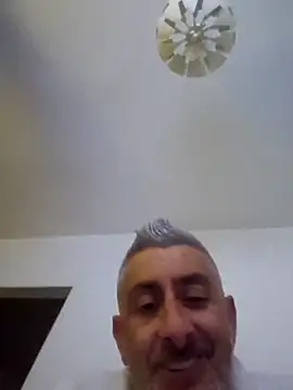 Snapshot of cuci45 chatting on October 4, 8:51 pm cuci45 online show from October 4, 8:51 pm