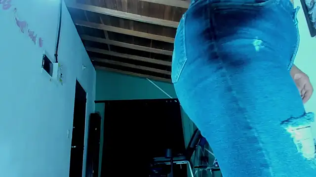 Snapshot of ink_demonxxx chatting on February 14, 12:19 am ink demonxxx online show from February 14, 12:19 am