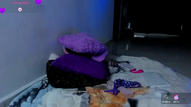 Snapshot of ink_demonxxx chatting on March 10, 1:45 am ink demonxxx online show from March 10, 1:45 am