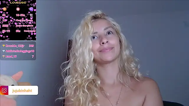 jujubinhahot online show from February 26, 3:53 am