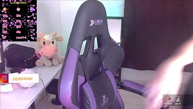 jujubinhahot online show from March 1, 9:48 pm